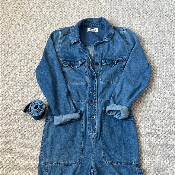 Madewell Women's Utility Denim Overalls - Picture 2 of 6